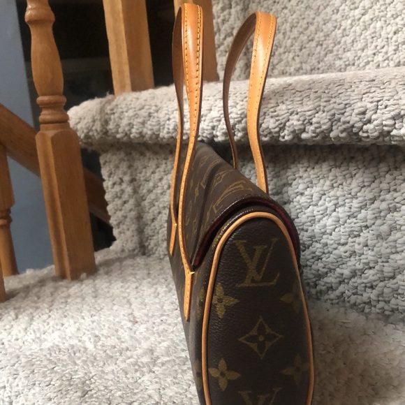 Louis Vuitton handbag/clutch - Picture 3 of 6